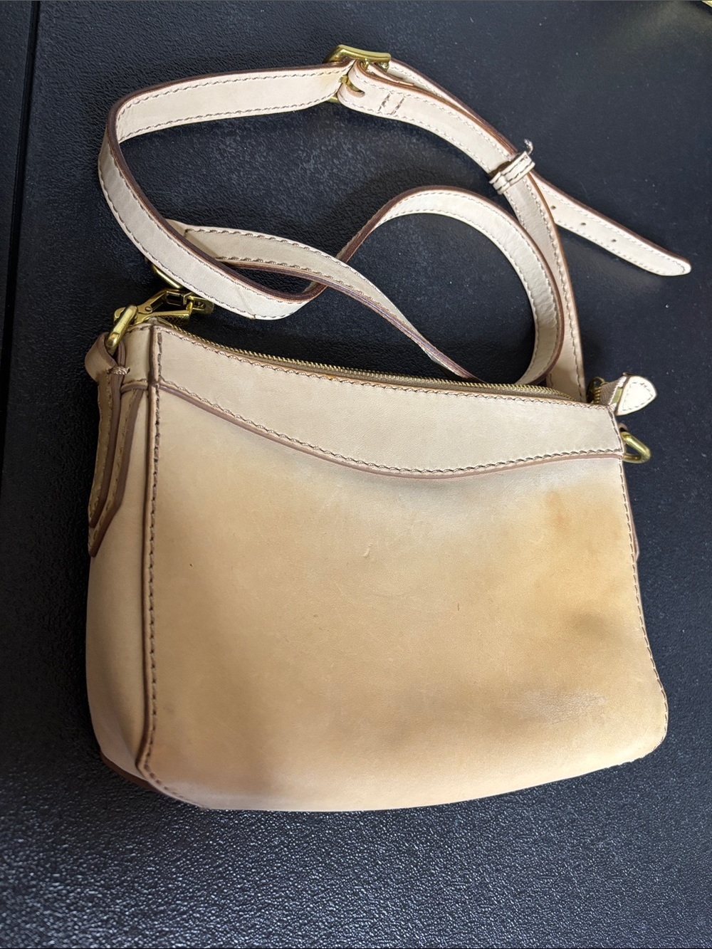 J. Crew Cream Tan Leather Crossbody Classy Gold Hardware Crossbody Bag Purse‌‌‌‍